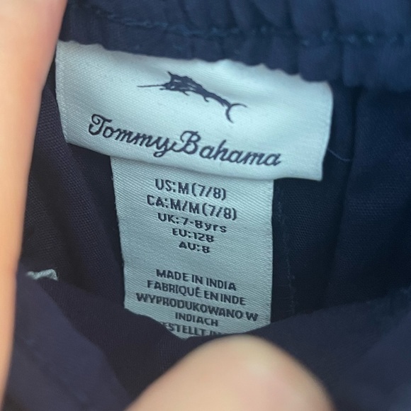 NWOT Tommy Bahama Boys Shirt and Short Set - Picture 5 of 5